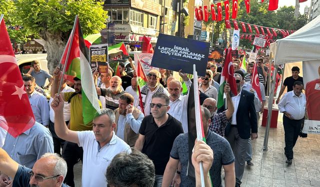 Kocaeli'de İsrail'in Gazze'ye yönelik saldırıları protesto edildi