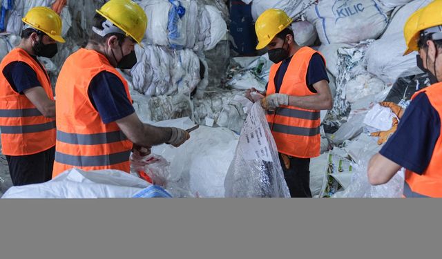 Plastik atıkların geri dönüşümü üreticilerin karbon ayak izini azaltıyor