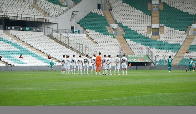 Vanspor FK, Bursaspor maçının 22. dakikasında sahadan çekildi