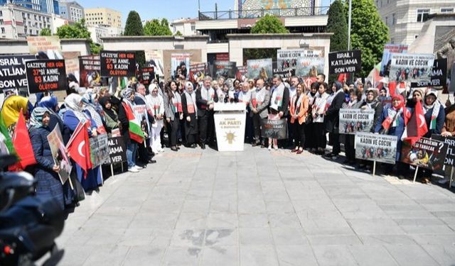 AK Kayserili kadınlar Gazze için toplandı