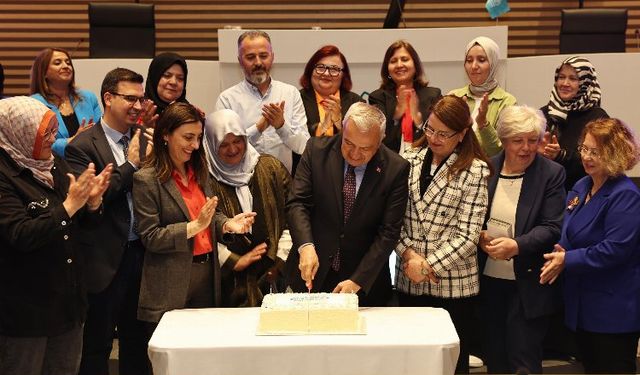 Bursa Nilüfer'de mahalle kadın derneklerinden nezaket