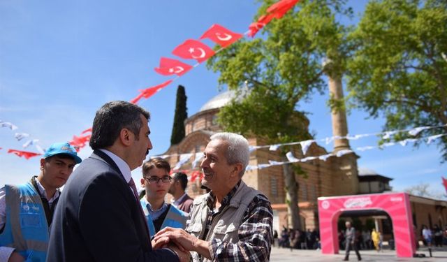 Bursa'yı Erguvan bayramı heyecanı sardı