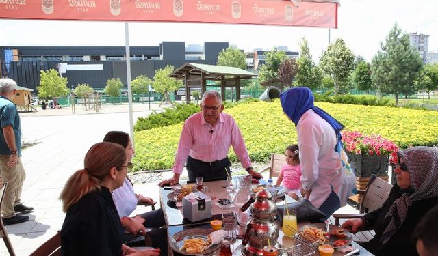 Büyükşehir’in Glütensiz Kafe’si 100 bini aşkın kişiye hizmet verdi