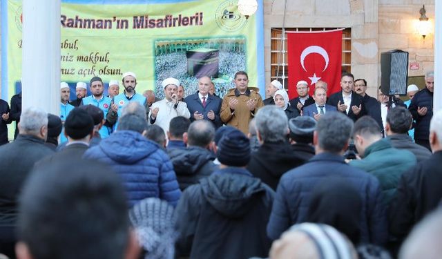 Düzce'de 200 hacı adayı uğurlandı