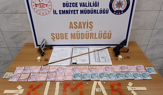 Düzce'de kumarhane baskını yapıldı