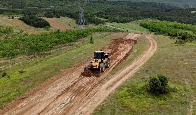 Gebze’de yol çalışmaları sürüyor