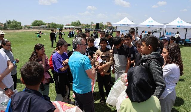 Hacılar’da Başkan Özdoğan’dan öğrencilere moral