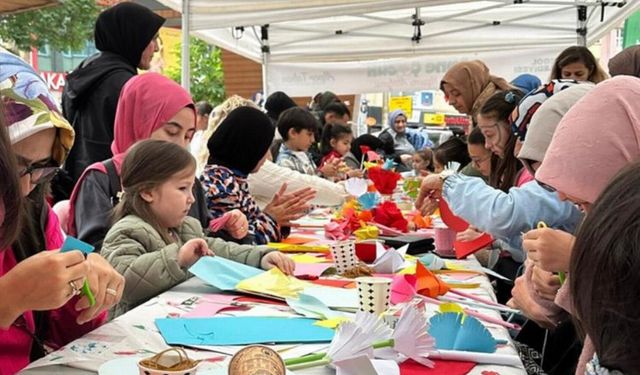 İnegöl Belediyesinden renkli anneler günü etkinliği