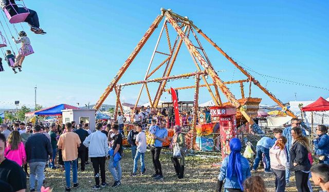 Karacabey’de panayır beğeni topladı