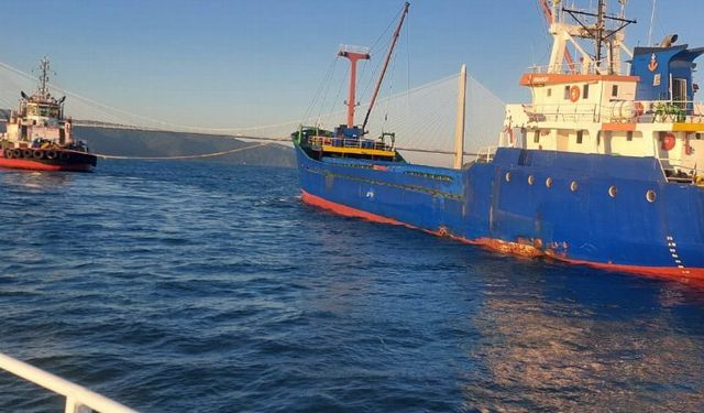 Kargo gemisi dümen arızası yaptı... Boğaz trafiği çift yönlü askıya alındı