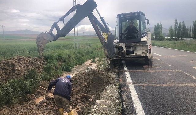 Kayseri Bünyan'da sağanağa karşı önlem