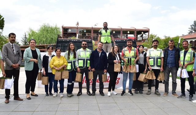 Malatya'da vatandaşlara ücretsiz fide desteği