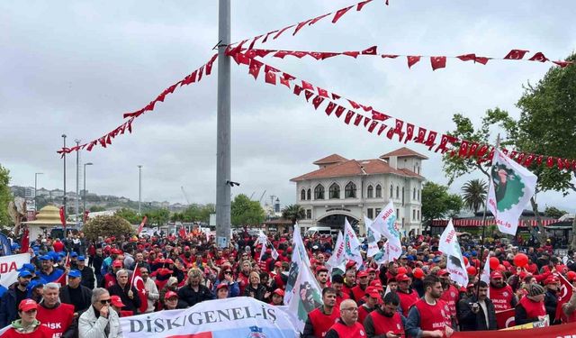 1 Mayıs Bandırma’da kutlandı