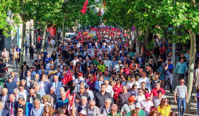 15 Mayıs coşkusu Denizli’yi sardı