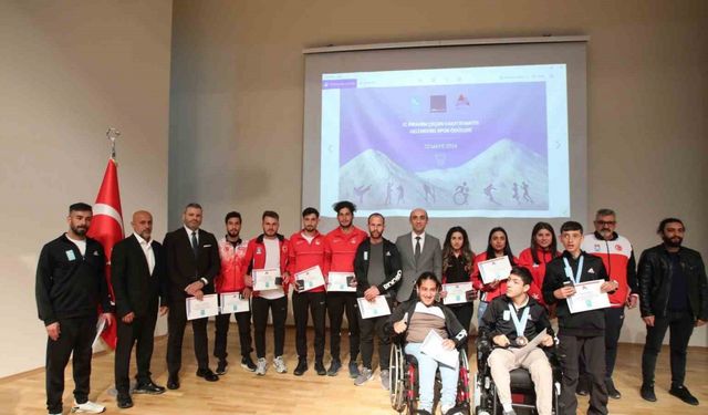 AİÇÜ’de IC Vakfı 19 Mayıs Geleneksel Spor Ödülleri töreni düzenlendi