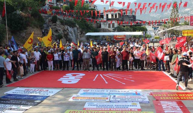 Alanya’da 1 Mayıs kutlaması