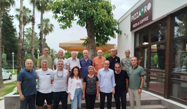 Antalya Yolspor efsaneleri yıllar sonra bir araya geldi