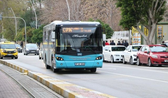 Antalya’da ulaşım ücretine yüzde 33 zam geldi