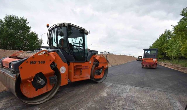 Balıkesir Büyükşehir, OSB 3. Etap yol çalışmalarına hız verdi