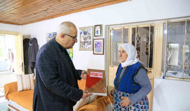 Başkan Arslan şehit ve gazi annelerini yalnız bırakmadı