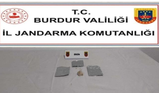 Burdur’da jandarmanın kaçakçılık ve uyuşturucu operasyonlarında 7 şüpheli tutuklandı