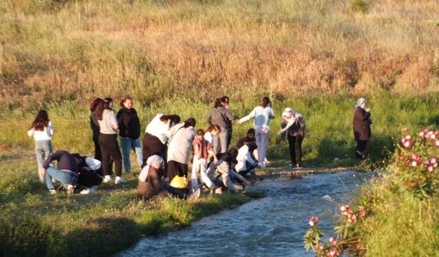 Burhaniye’de Hıdırellez kutlandı