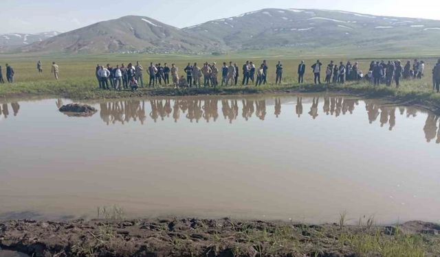 Çaldıran’da gölete düşen çocuk boğuldu