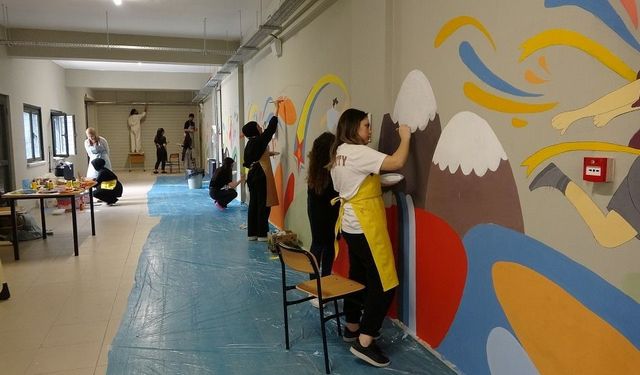 Çocuk cezaevinde ’Sanat Sokağı’ açıldı