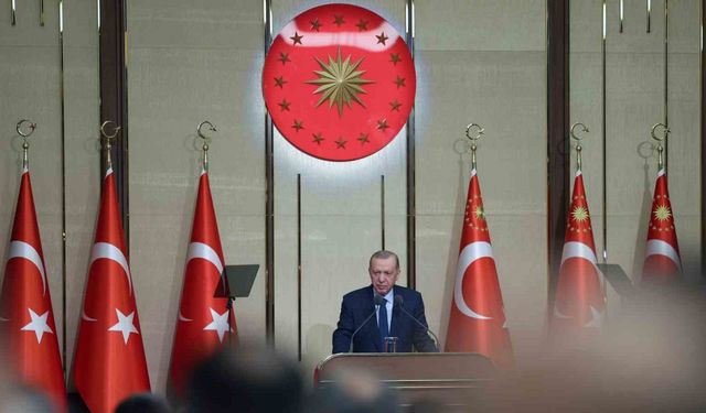 Cumhurbaşkanı Erdoğan: “Batılı yöneticilerin ikiyüzlü politikalarını ibretle takip ediyoruz”