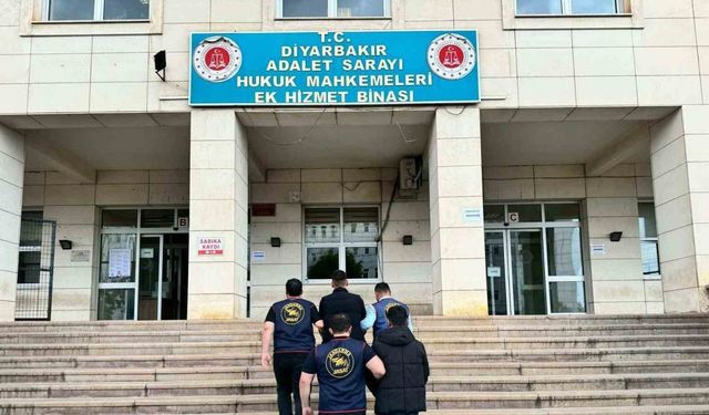 Diyarbakır’da kesinleşmiş hapis cezası olan firari zanlılar tutuklandı