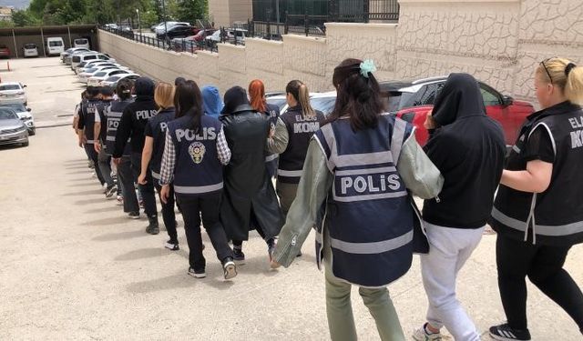 (Düzeltme) Elazığ’da özel eğitim ve rehabilitasyon merkezlerine operasyon: 15 gözaltı