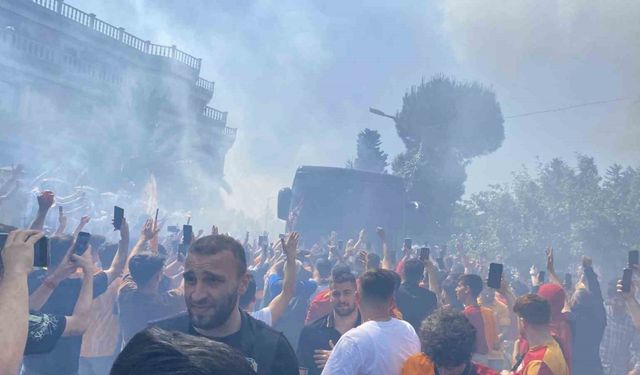 Galatasaray kafilesine Konya yolculuğu öncesi yoğun ilgi