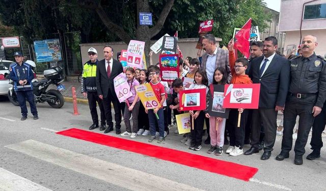 Gölcük’te trafik haftası duyarlılığı