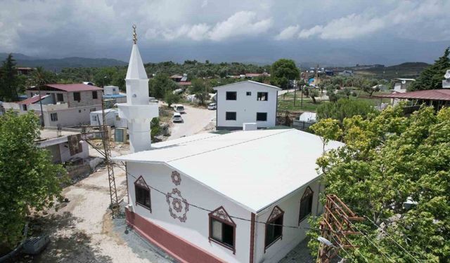Hayırsever vatandaş, depremin vurduğu Hatay’a cami yaptırdı