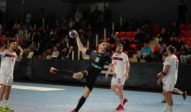 Hentbol Erkekler Süper Ligi’nde Beşiktaş ve Sakarya BBSK, final turunda