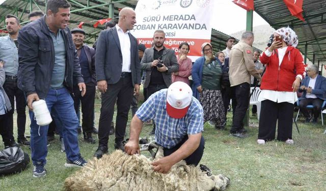 Isparta’da 15 çobana karavan hediye edildi