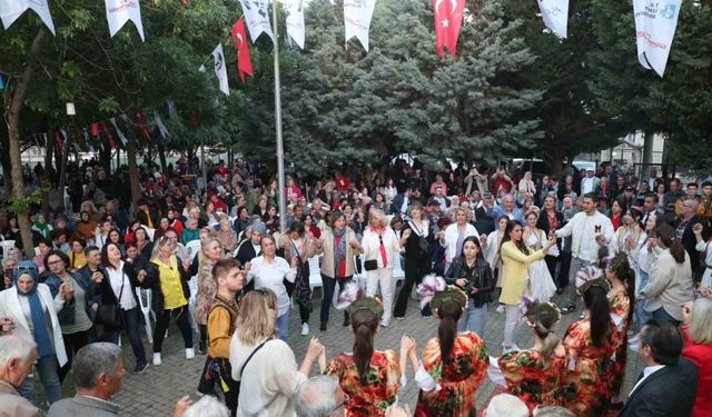 İzmit’te Hıdırellez coşkusu yaşandı