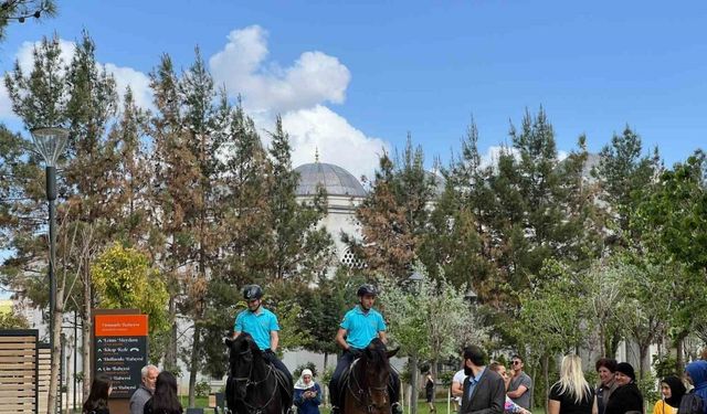 Jandarmanın atlı birliği Gaziantep’te görev başında