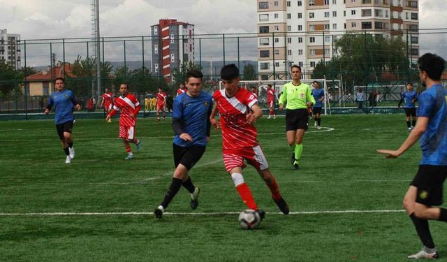 Kayseri 2. Amatör Küme: Yavru Aslanspor: 6 - Kayseri İdman Yurdu: 1