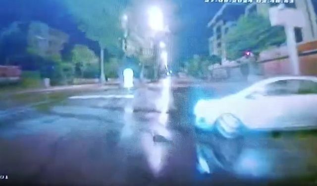 Kazaya neden olan sürücü kaçarken kameraya yakalandı