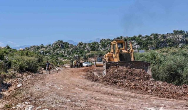 Kepez’de yeni yollar açılıyor