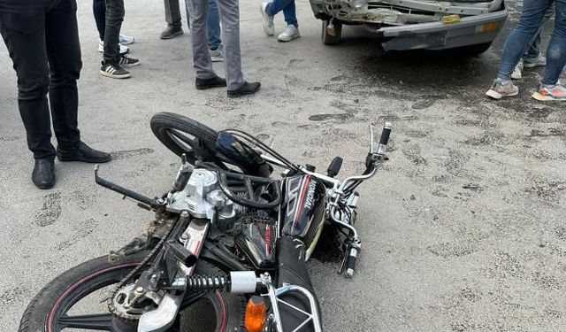 Konya’da motosiklet ile otomobil çarpıştı: 2 yaralı