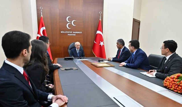 MHP lideri Bahçeli’ye anlamlı ziyaret