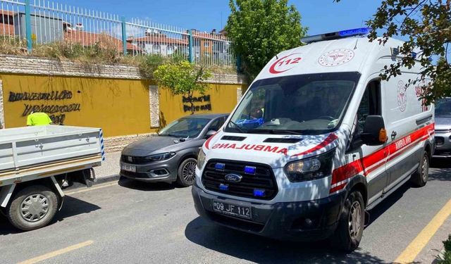 Otobüse arkadan çarpan motosikletin sürücüsü yaralandı