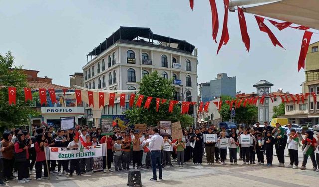 Sındırgılı öğrencilerden Filistin’e kocaman destek