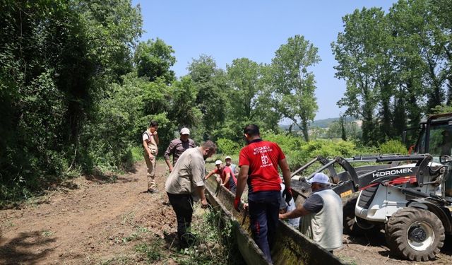 Tarımsal sulama kanalları temizlendi