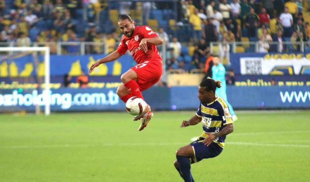 Trendyol Süper Lig: MKE Ankaragücü: 0 - Pendikspor: 0 (İlk yarı)