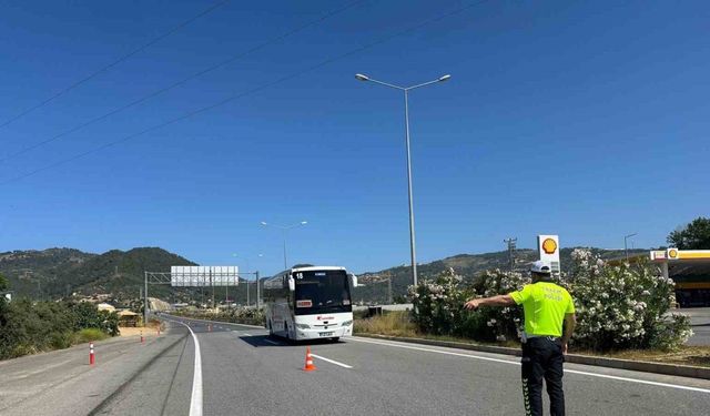 Tur otobüslerine sıkı denetim