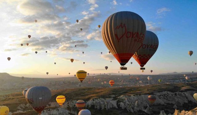 Türkiye sıcak hava balonculuğunda zirvede