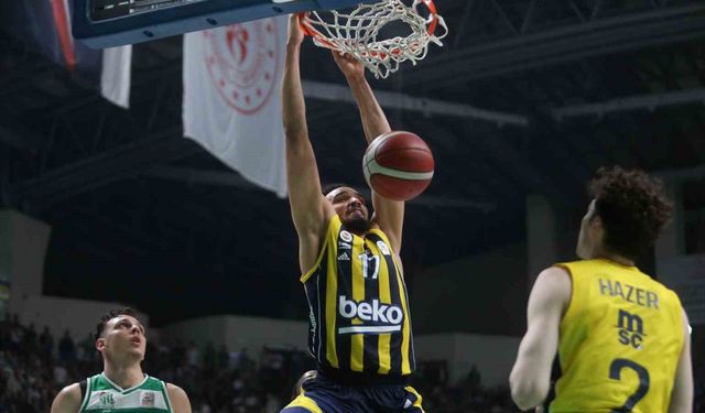 Türkiye Sigorta Basketbol Süper Ligi: Bursaspor: 112 - Fenerbahçe: 116